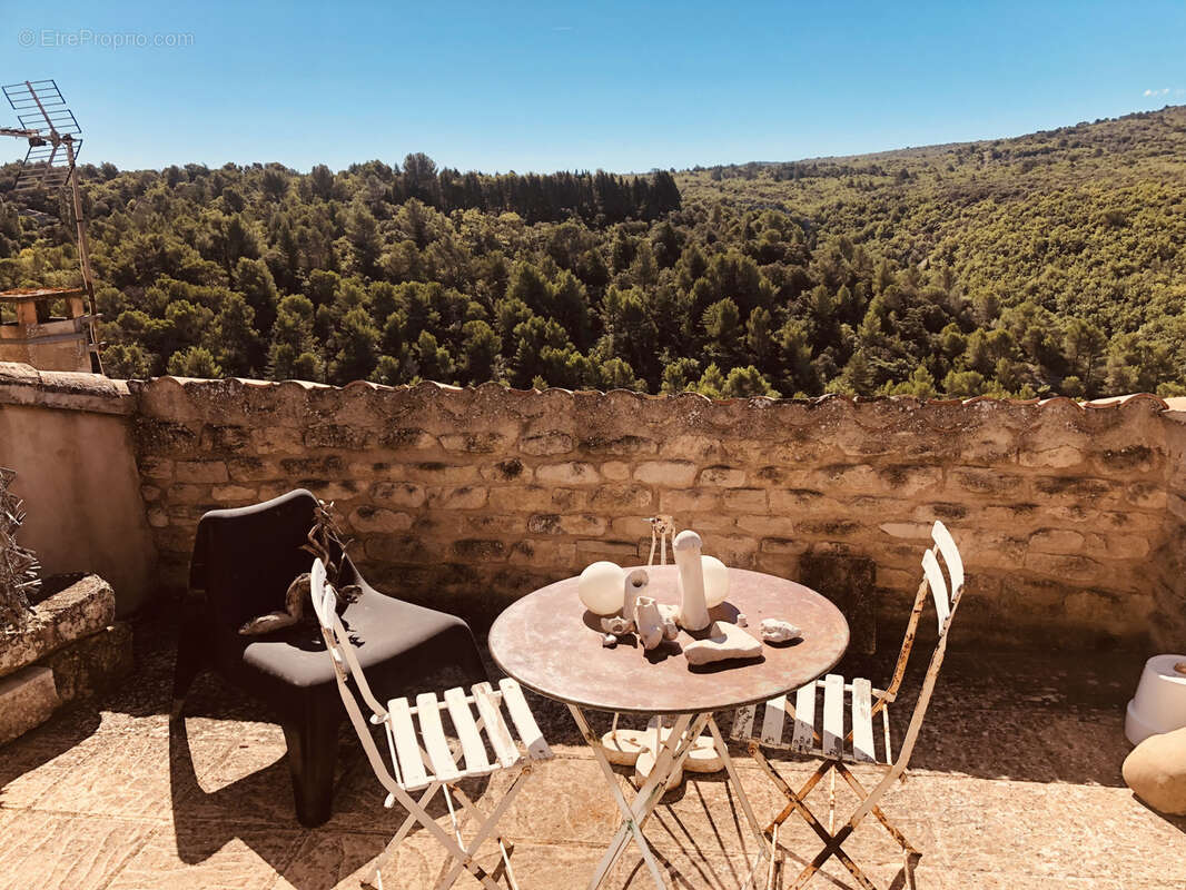 Maison à BONNIEUX