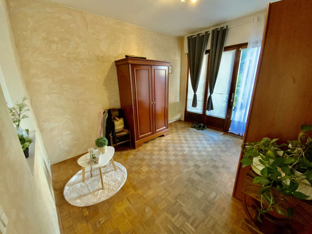 Maison à BRUILLE-SAINT-AMAND