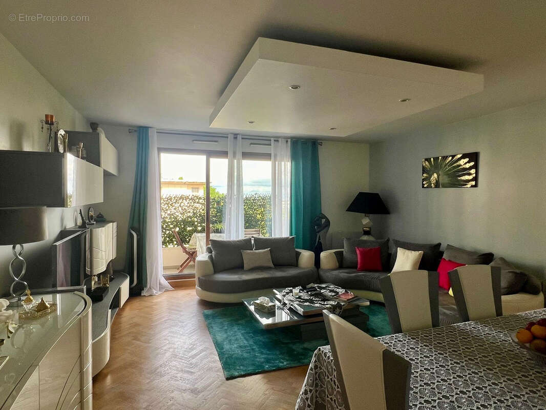 Appartement à CHATILLON