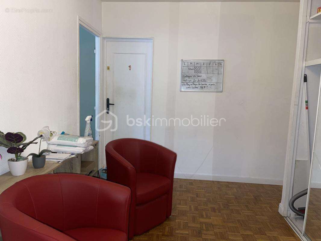 Appartement à SAINT-ETIENNE-DU-ROUVRAY