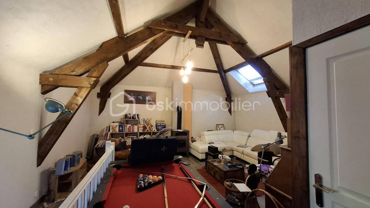 Maison à SAINT-PIERRE-DE-CURTILLE