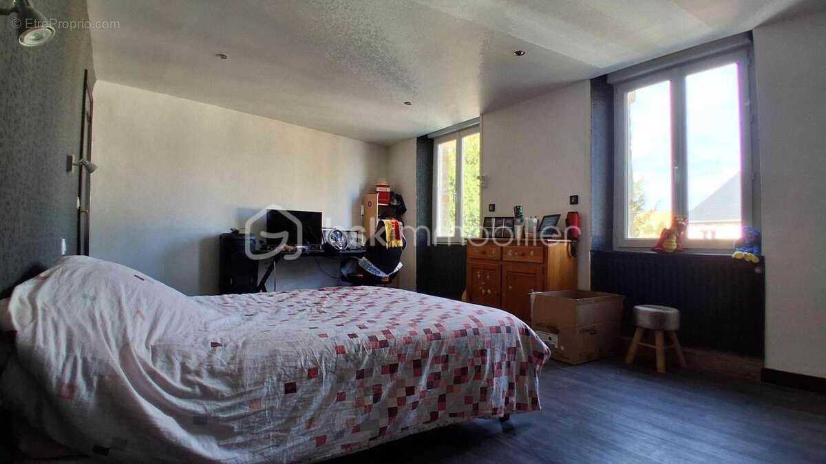 Maison à TORIGNI-SUR-VIRE