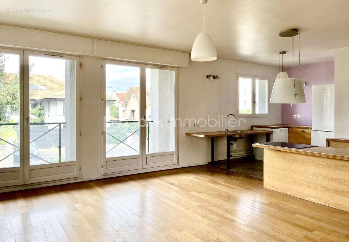 Appartement à RUEIL-MALMAISON