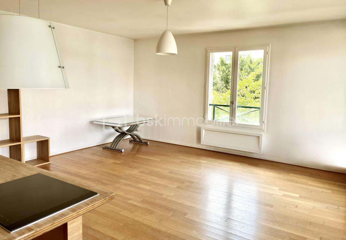 Appartement à RUEIL-MALMAISON