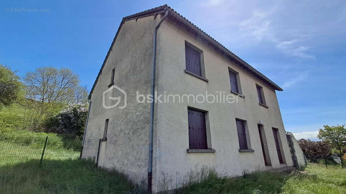 Maison à ALLANCHE