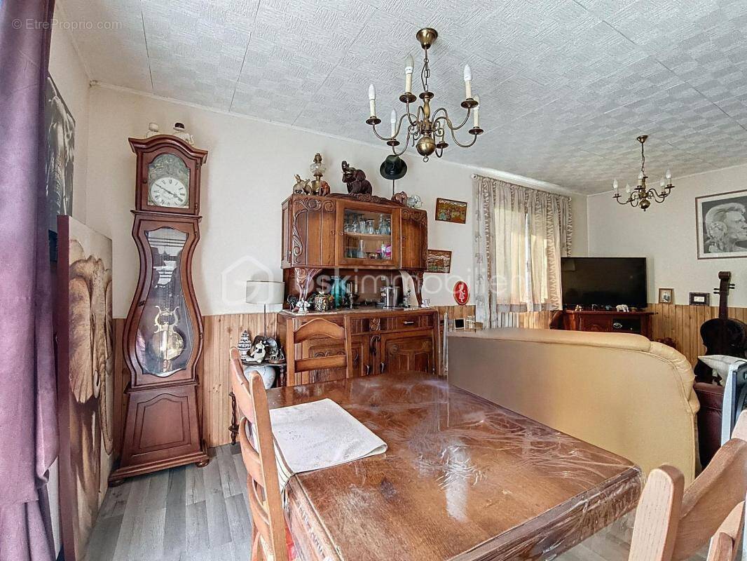 Maison à SAINT-USAGE