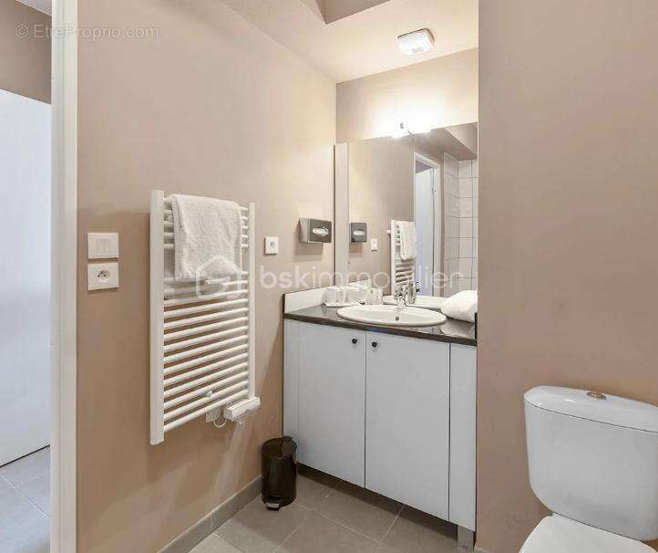 Appartement à CORNEBARRIEU