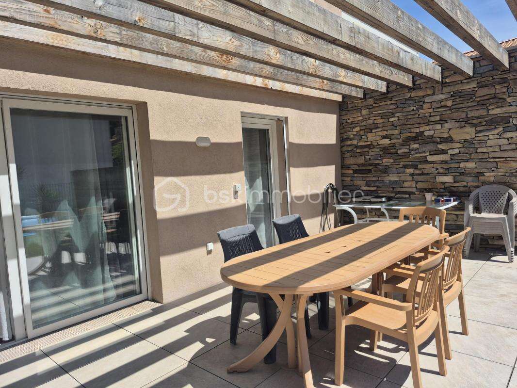 Maison à CARQUEIRANNE