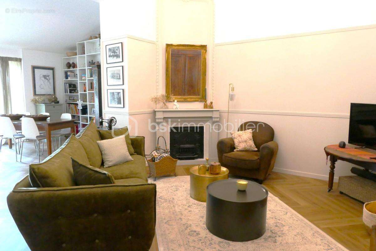 Maison à RIBAUTE-LES-TAVERNES