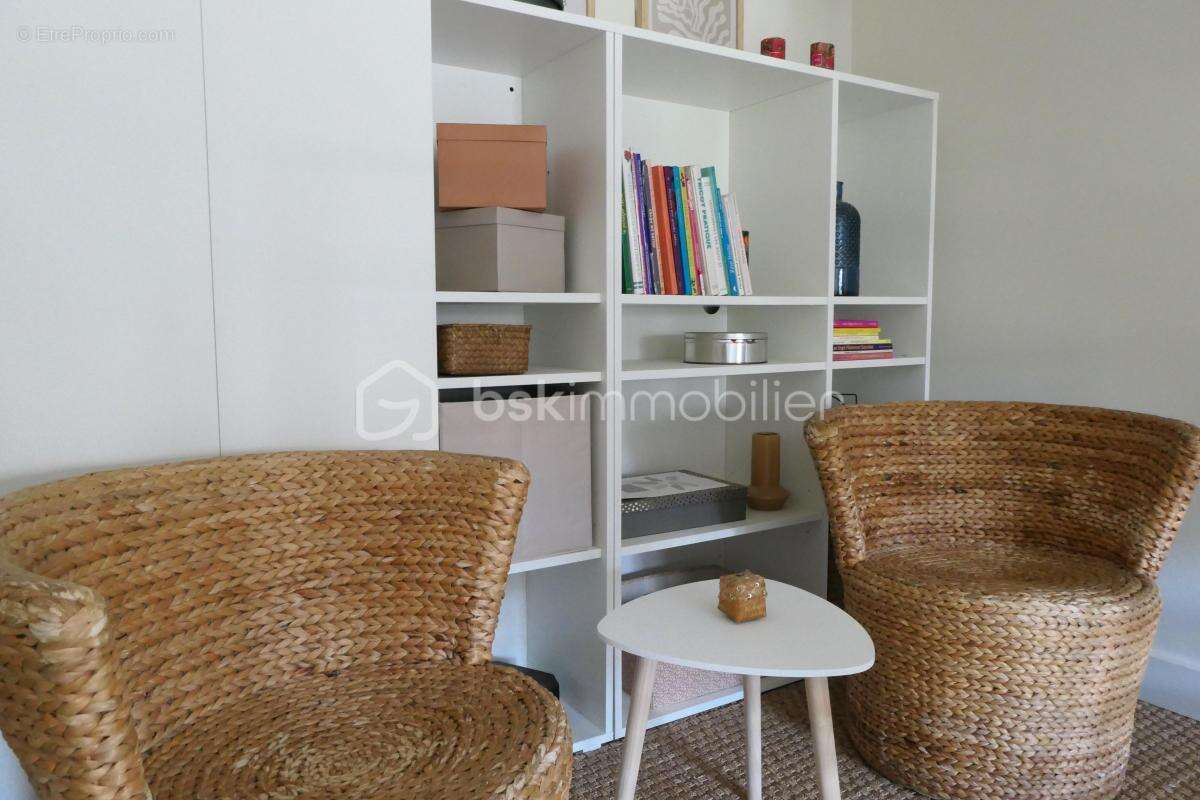 Maison à RIBAUTE-LES-TAVERNES