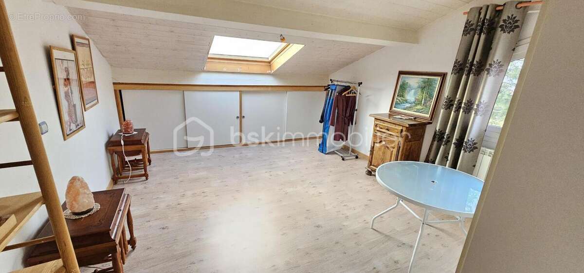 Maison à SALVIZINET