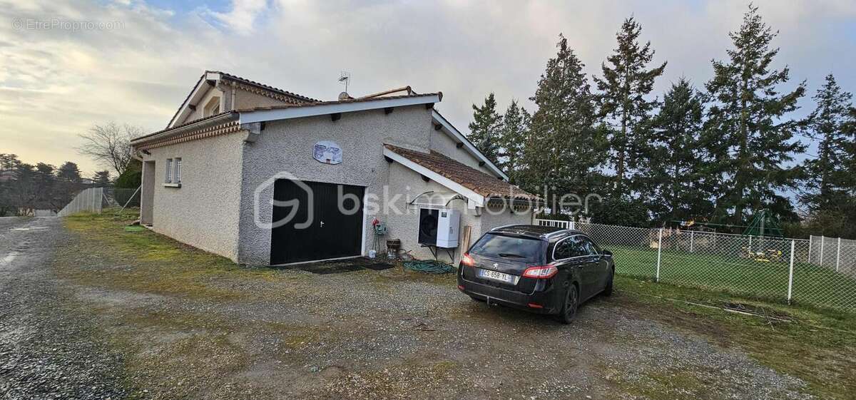 Maison à SALVIZINET