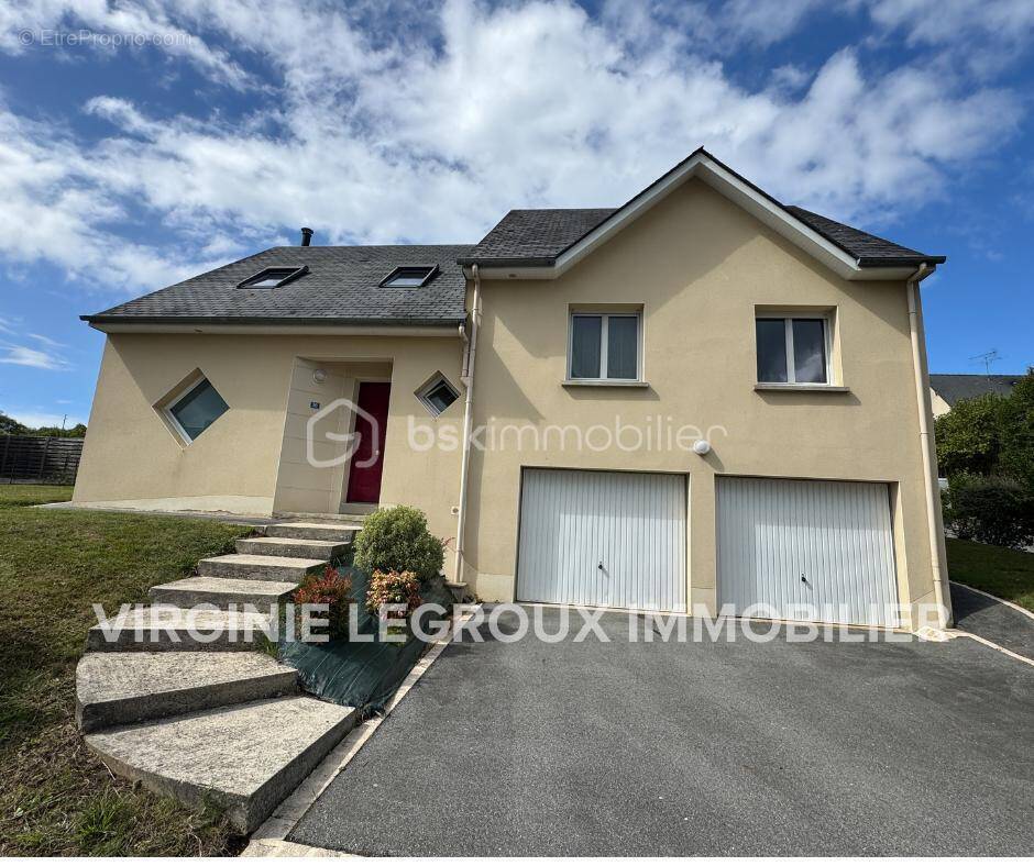 Maison à SAINT-PIERRE-LA-COUR