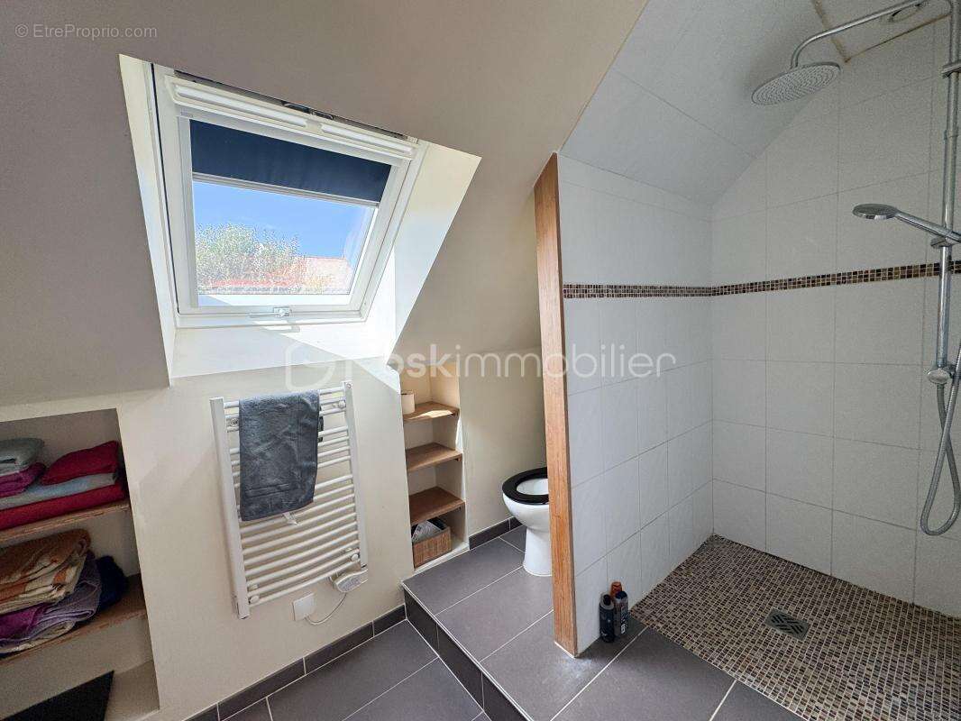 Maison à SAINT-PIERRE-LA-COUR