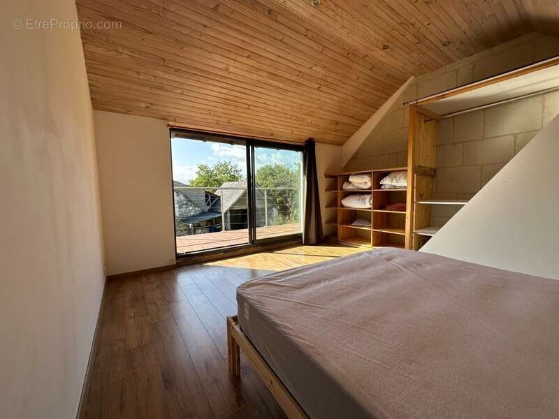 Maison à CHENEHUTTE-TREVES-CUNAULT