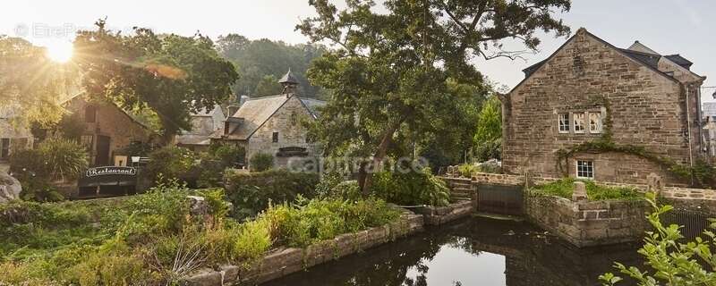 Commerce à PONT-AVEN