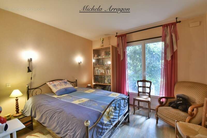 Maison à SAINTE-LIVRADE-SUR-LOT