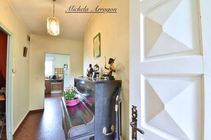 Maison à SAINTE-LIVRADE-SUR-LOT