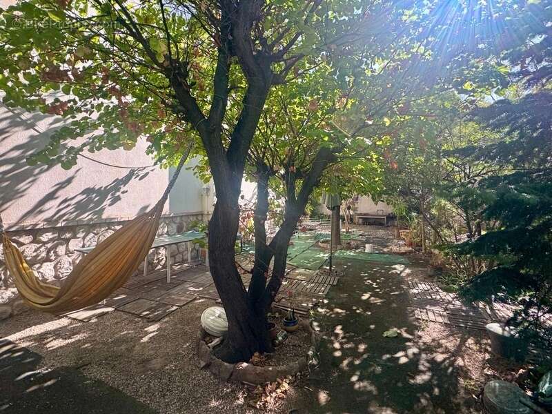 Maison à MARSEILLE-9E