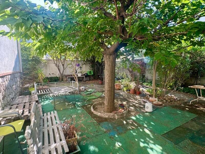 Maison à MARSEILLE-9E