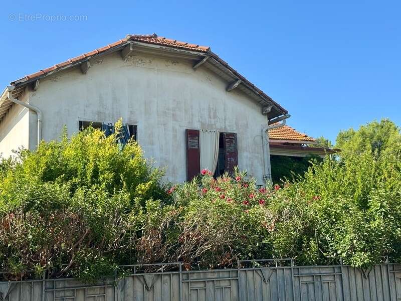 Maison à MARSEILLE-9E