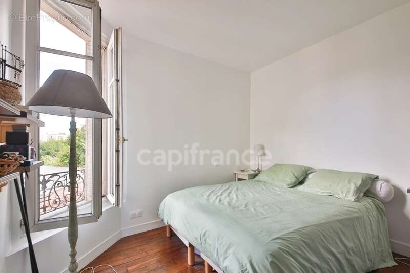 Appartement à SURESNES