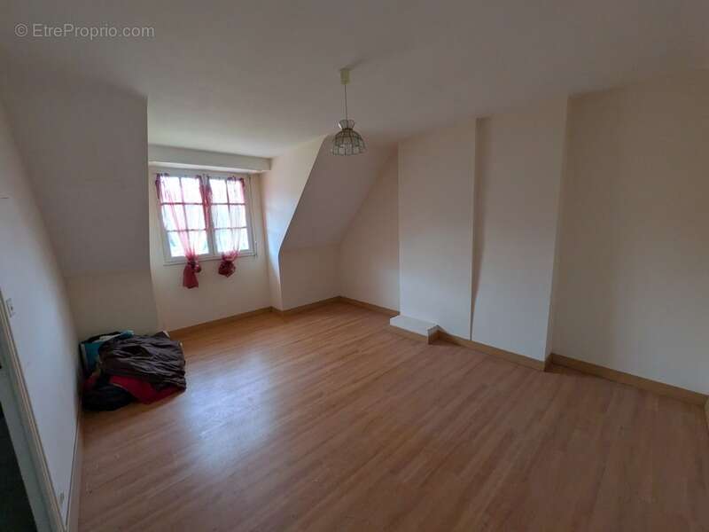 Maison à SAINT-TUGDUAL