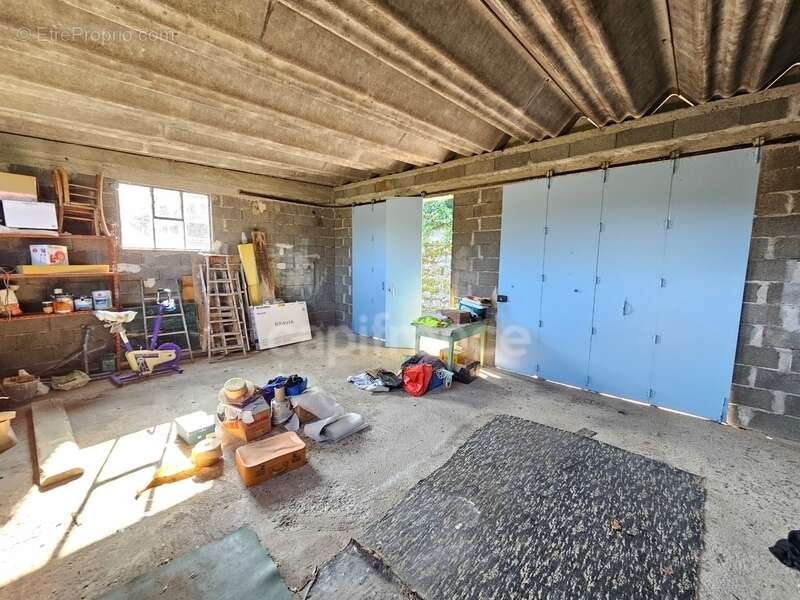 Maison à PANISSIERES