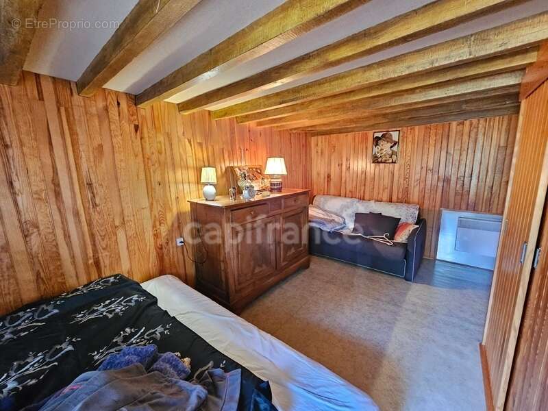 Maison à PANISSIERES