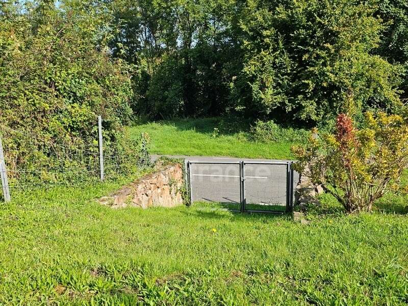 Maison à PANISSIERES