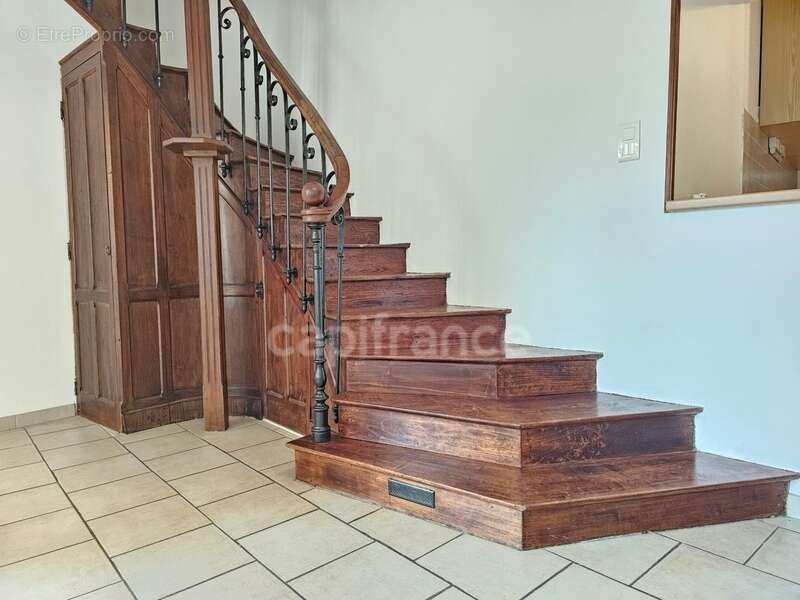 Maison à PANISSIERES