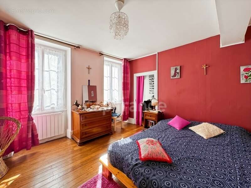 Maison à CHATILLON-EN-BAZOIS