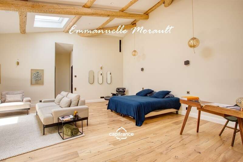 Maison à BAGNOLS-EN-FORET