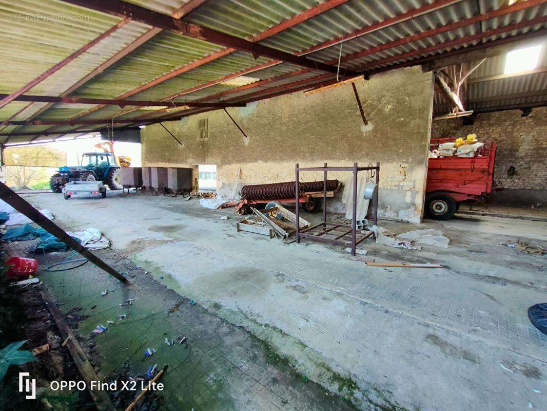 Maison à PUYROLLAND