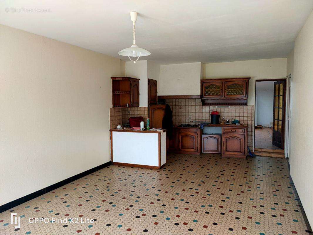 Maison à PUYROLLAND