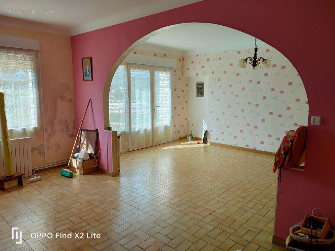 Maison à PUYROLLAND