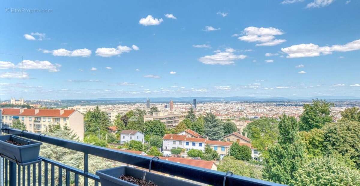 Appartement à LYON-5E