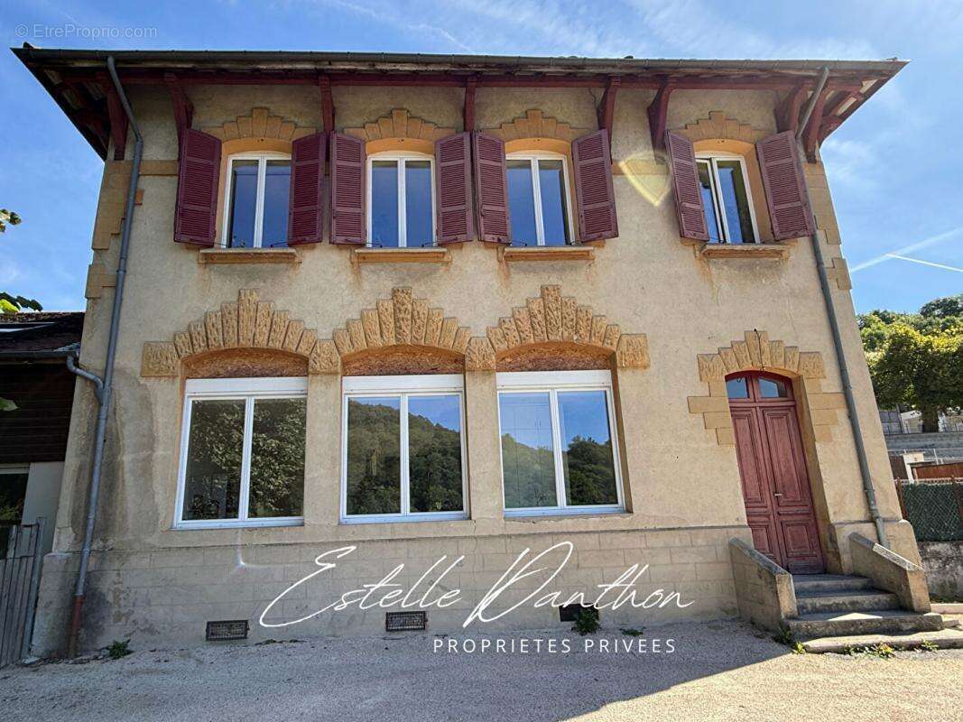 Appartement à CHARAVINES