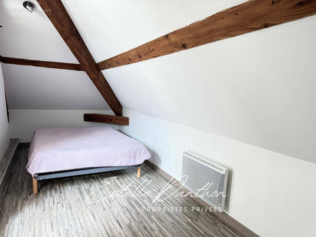 Appartement à CHARAVINES