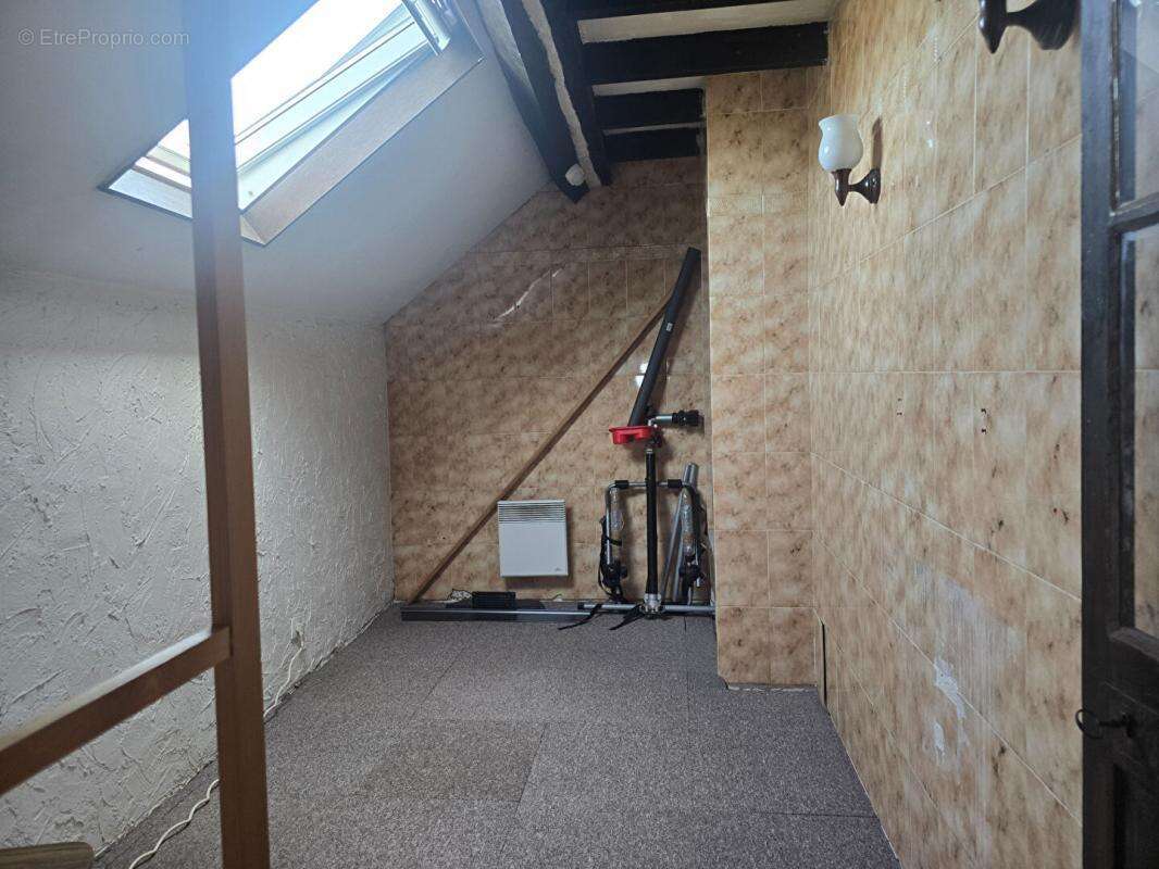 Maison à MAY-EN-MULTIEN