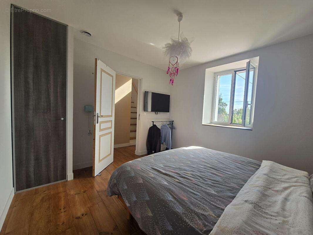 Maison à MAY-EN-MULTIEN