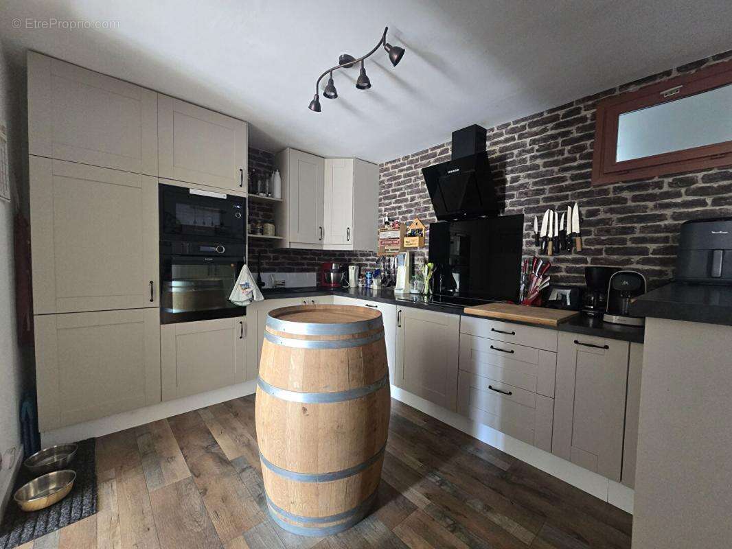 Maison à MAY-EN-MULTIEN