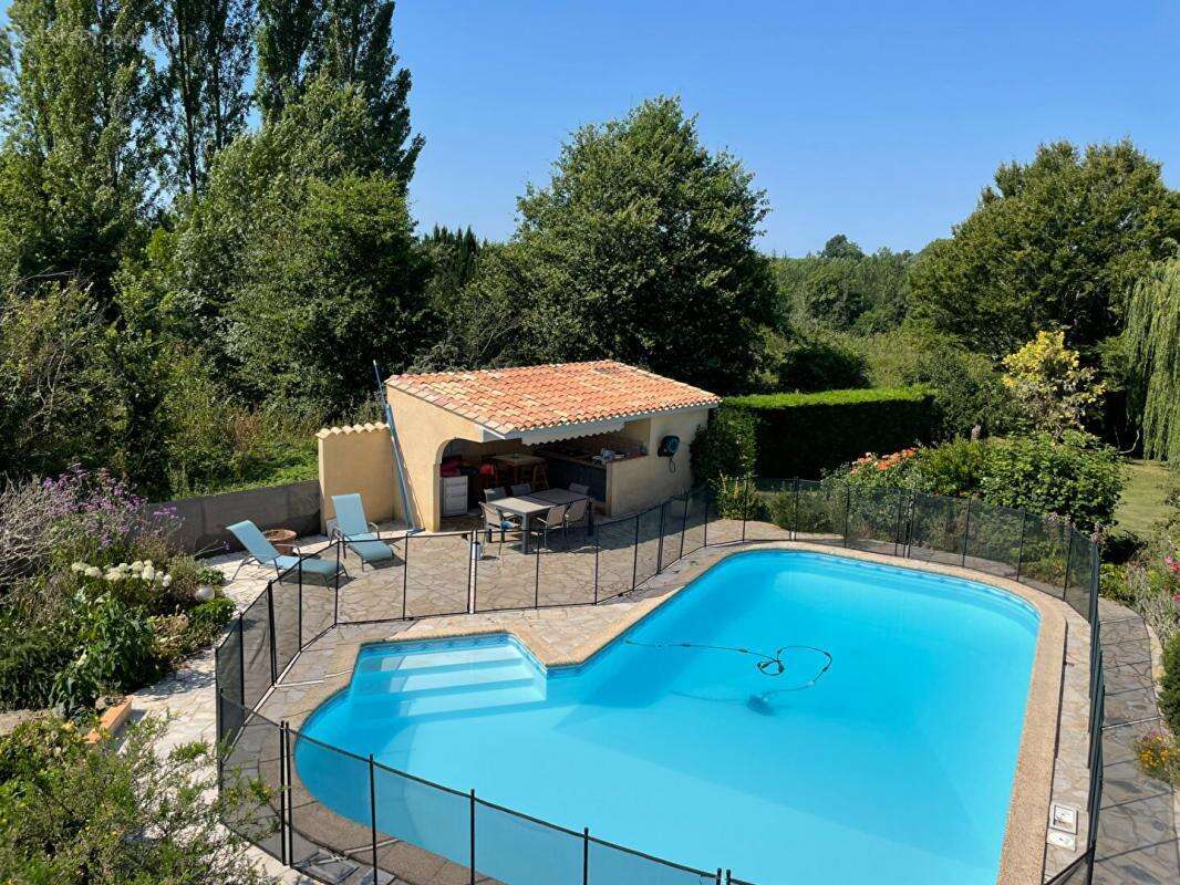 Maison à SAUVETERRE-DE-GUYENNE