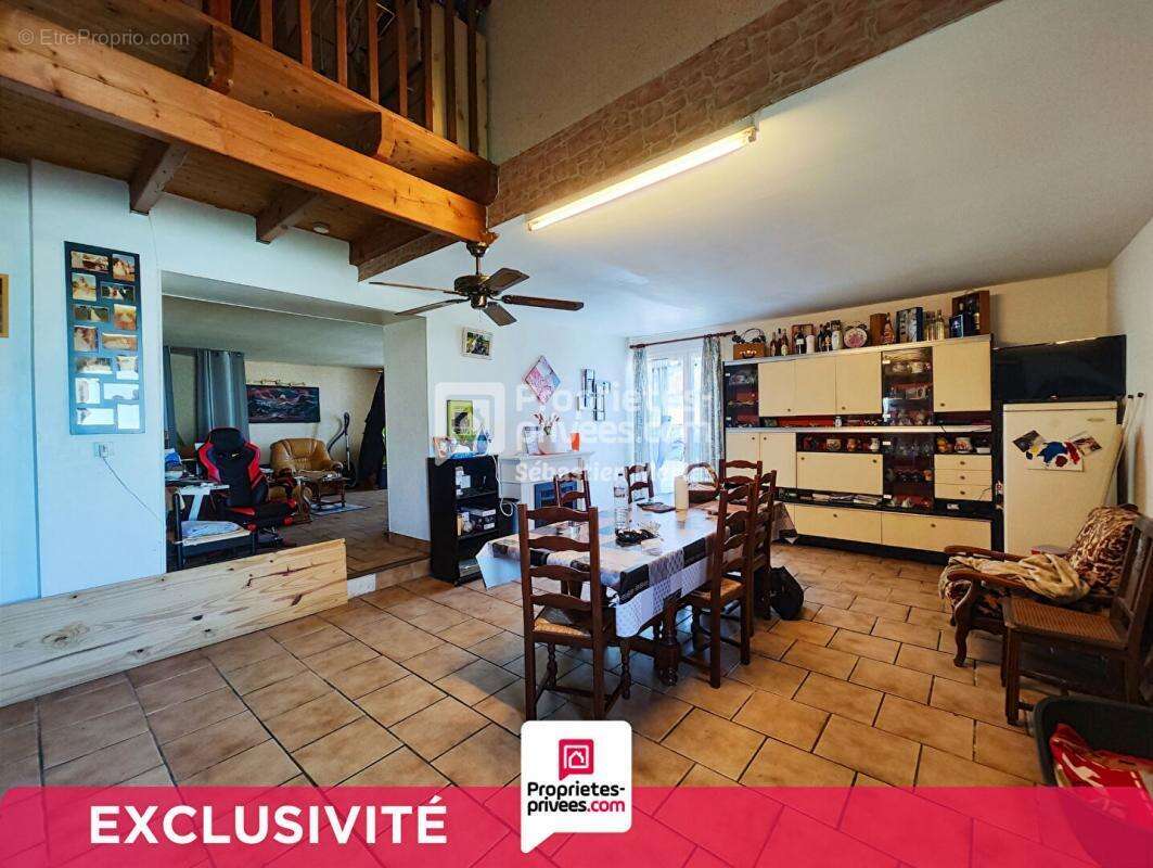 Appartement à BARBEZIEUX-SAINT-HILAIRE