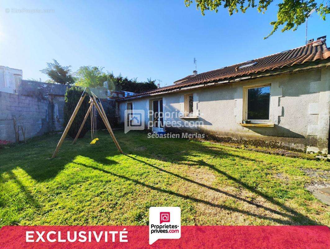 Appartement à BARBEZIEUX-SAINT-HILAIRE