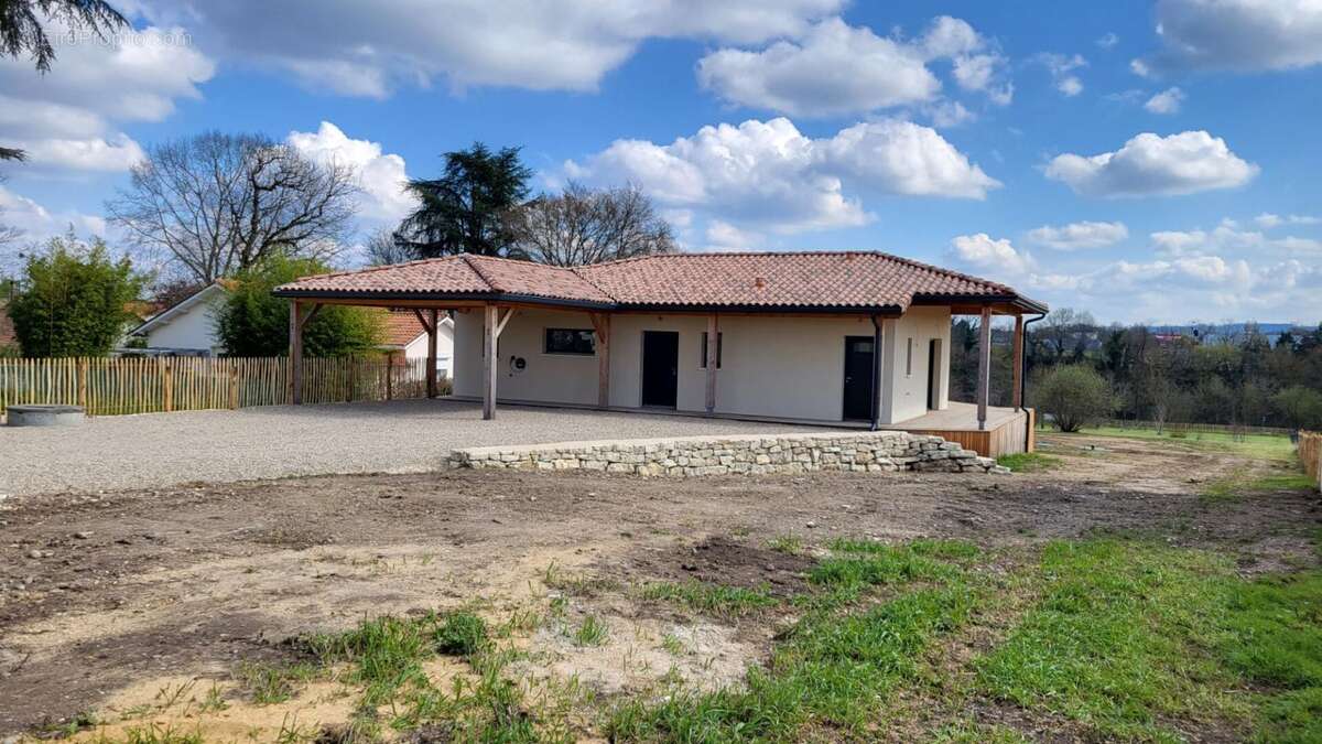 Maison à PRIGONRIEUX