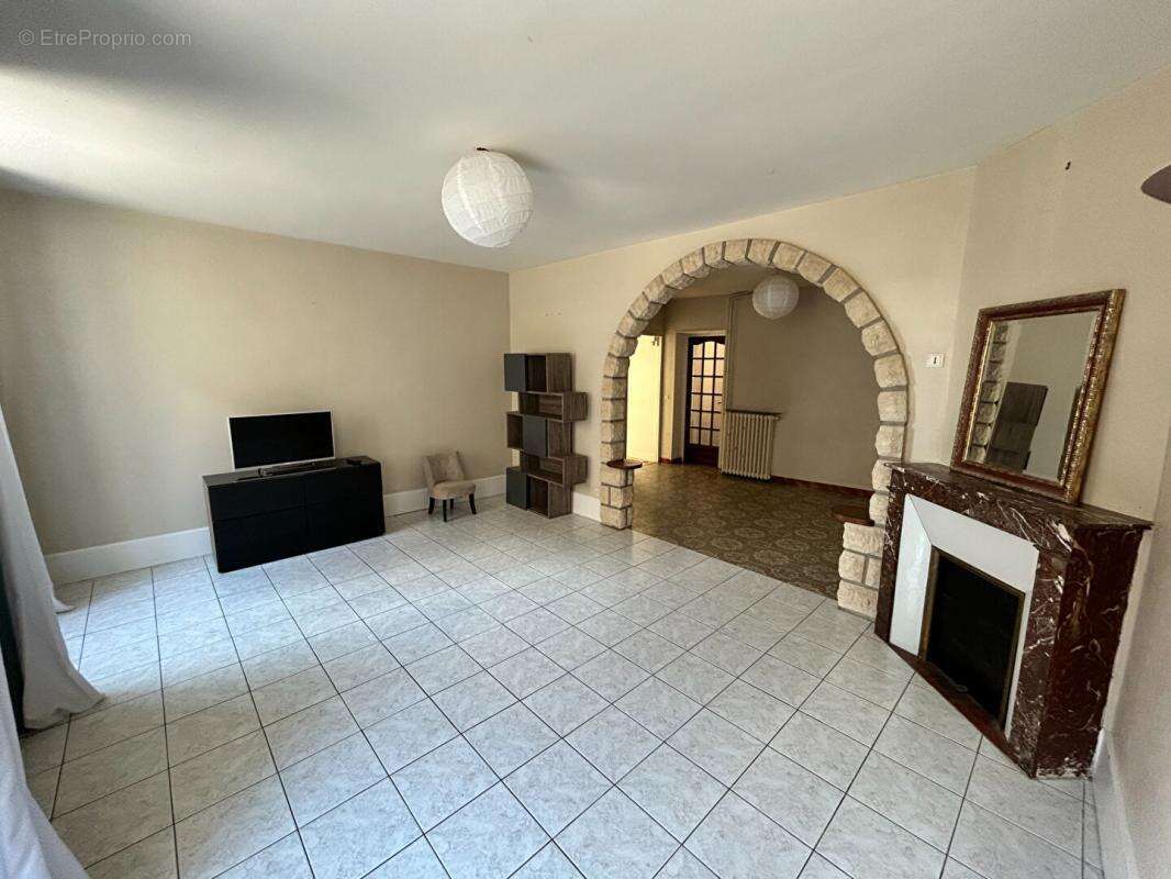 Maison à BOISSY-L&#039;AILLERIE