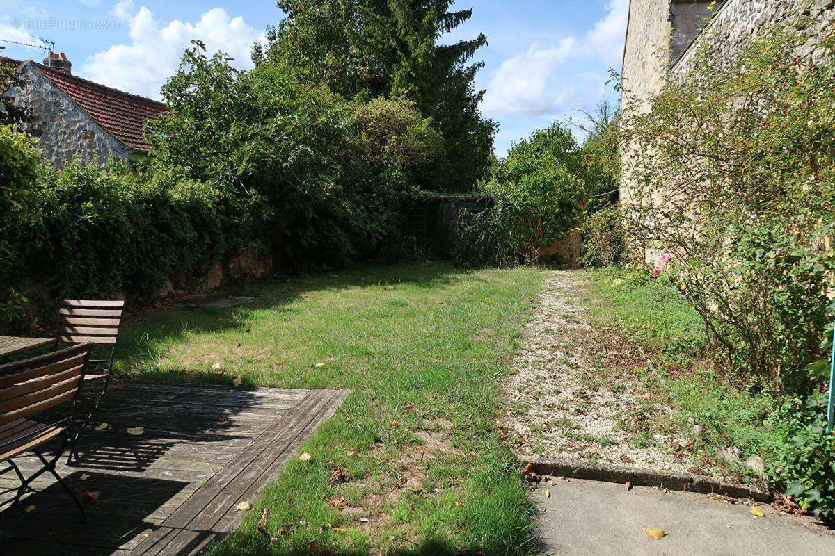 Maison à BOISSY-L&#039;AILLERIE