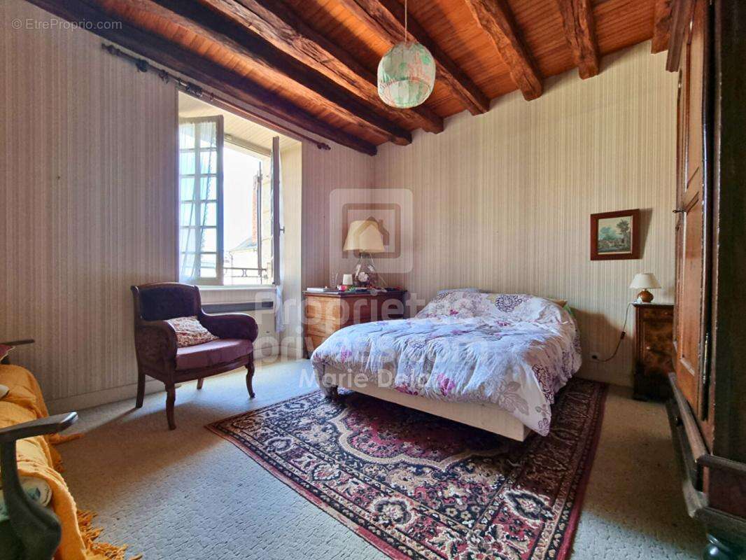 Maison à MESVES-SUR-LOIRE