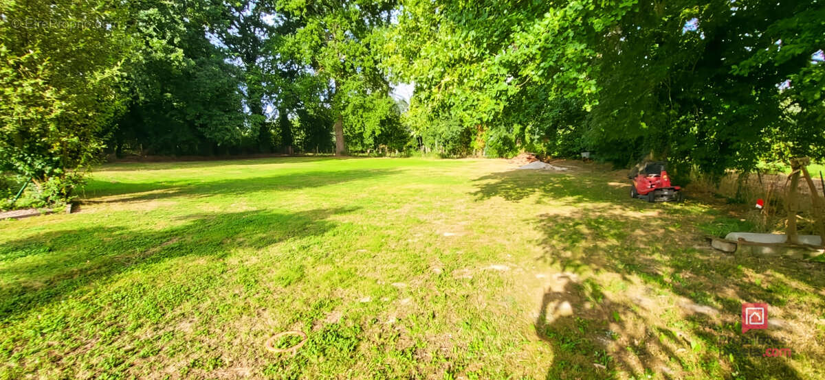 Maison à MINIAC-MORVAN